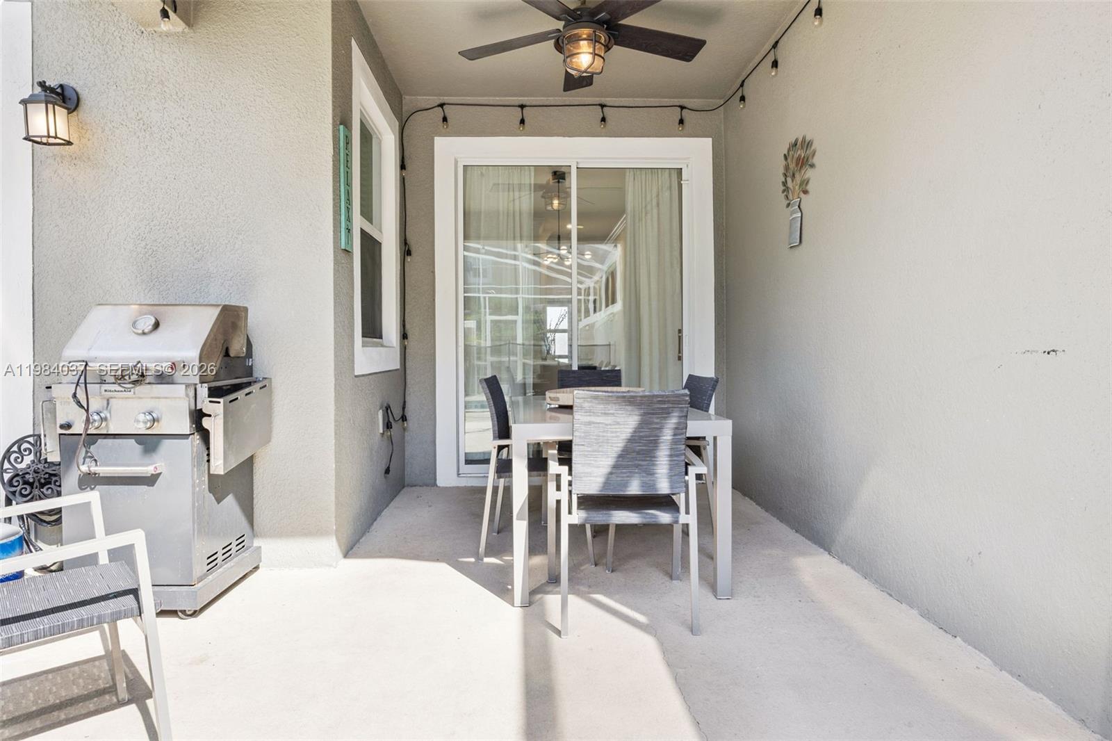 STONEYBROOK SOUTH NORTH - Residential