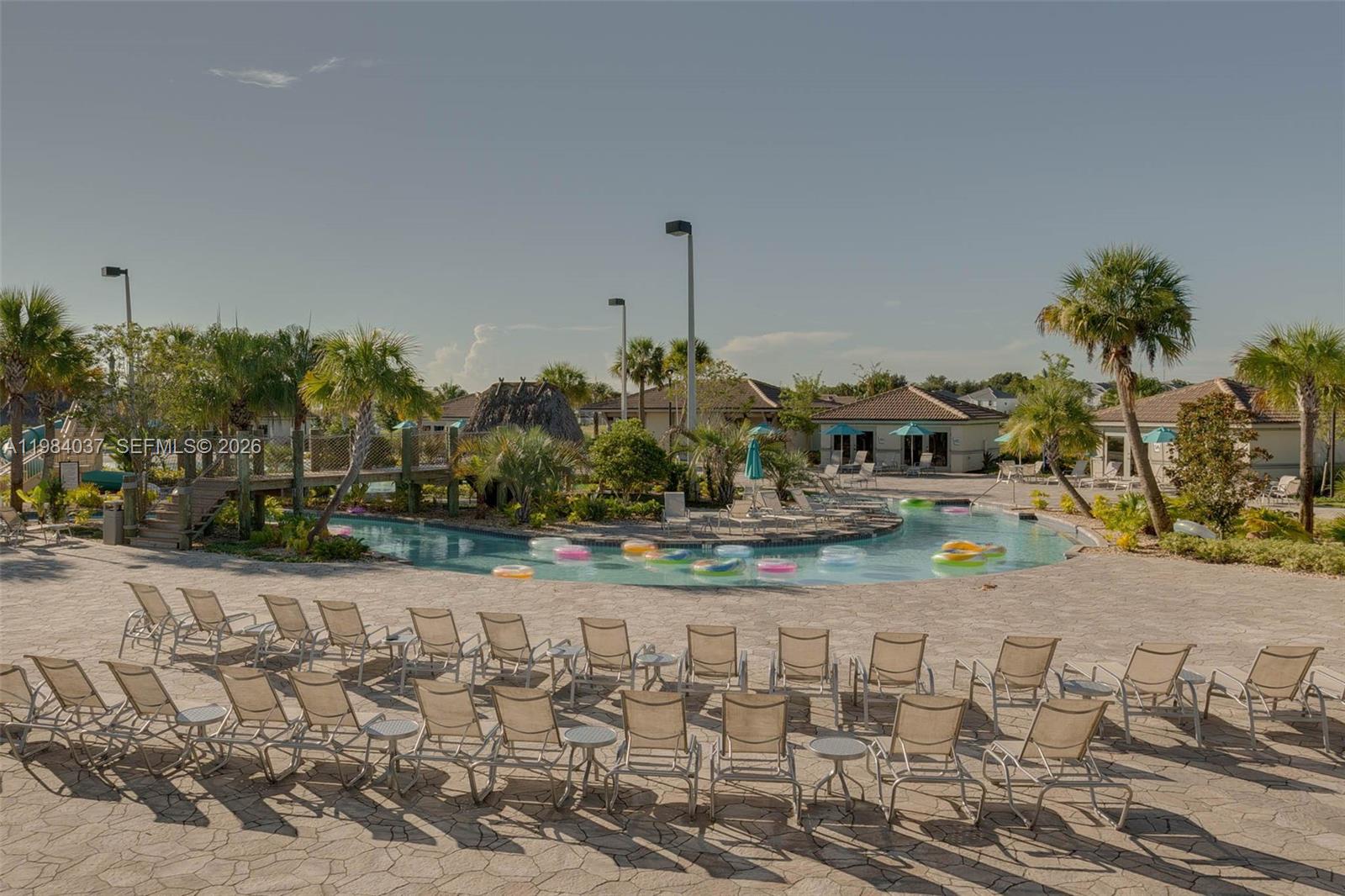 STONEYBROOK SOUTH NORTH - Residential