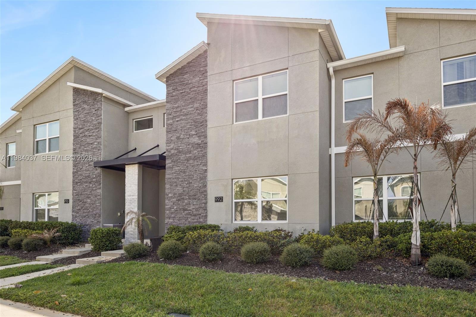 STONEYBROOK SOUTH NORTH - Residential