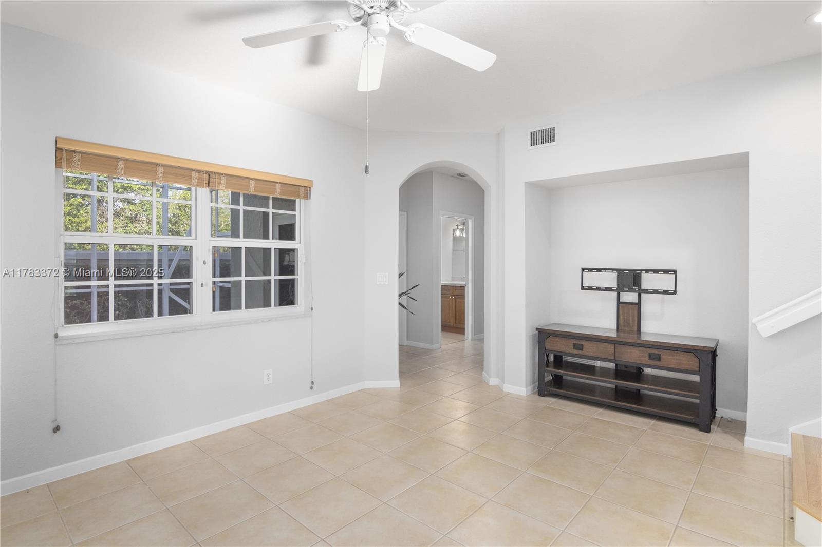 LAKEVIEW WEST - Residential