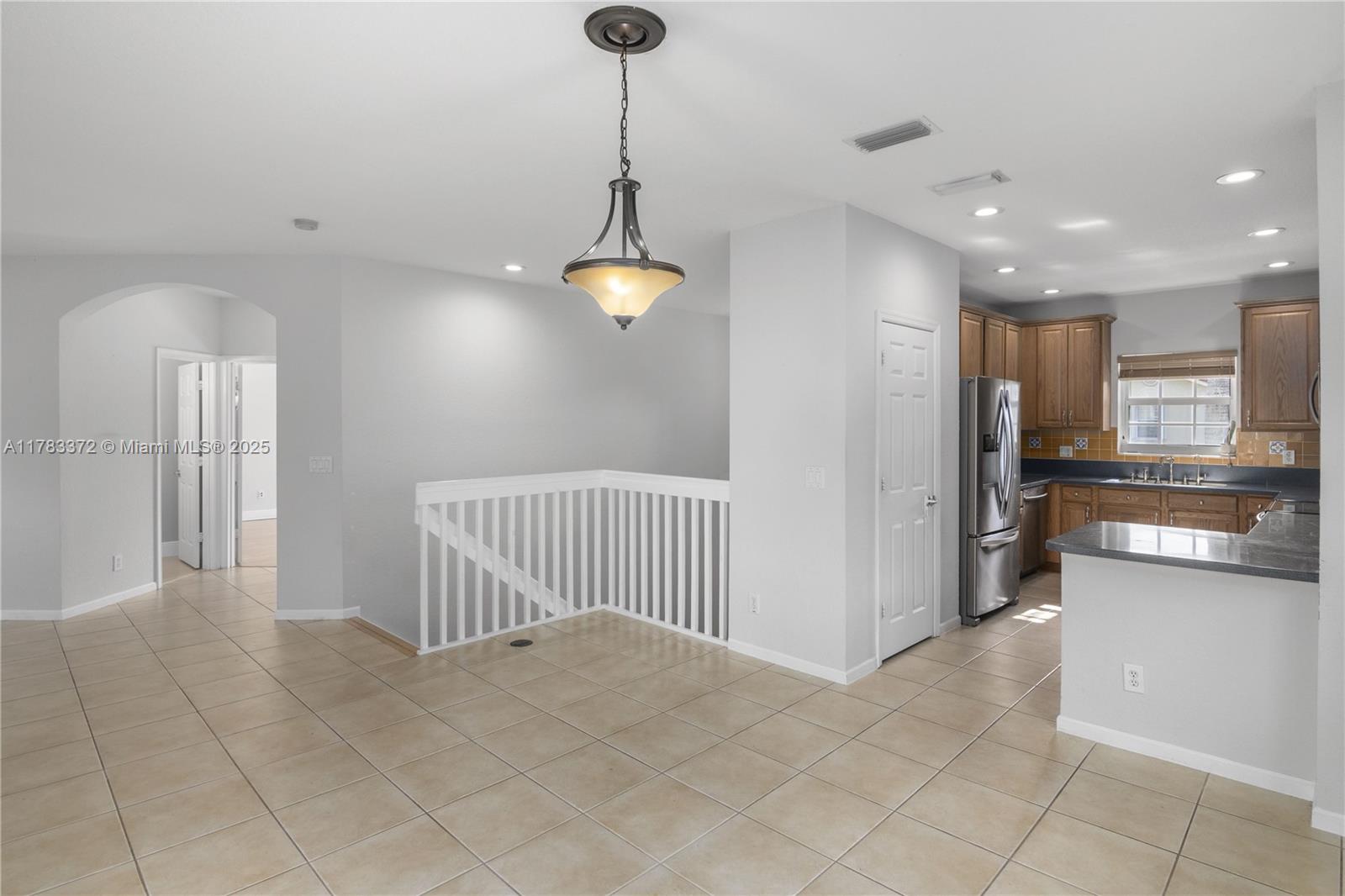 LAKEVIEW WEST - Residential