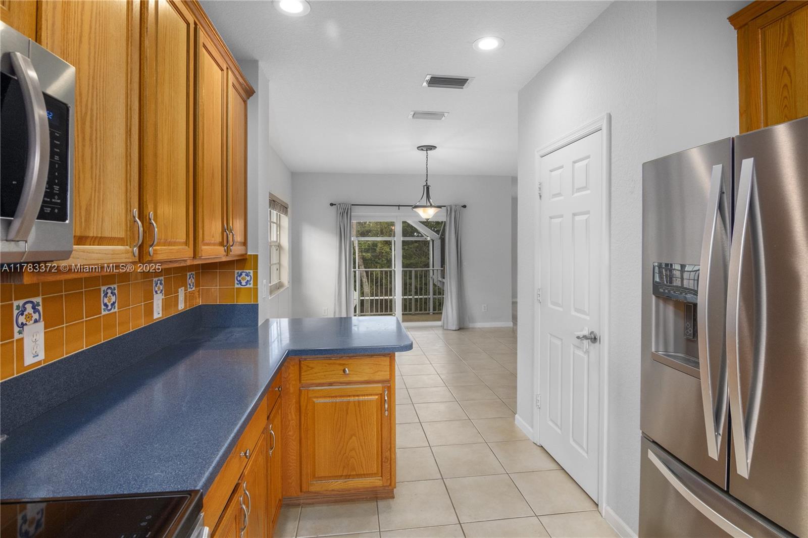 LAKEVIEW WEST - Residential