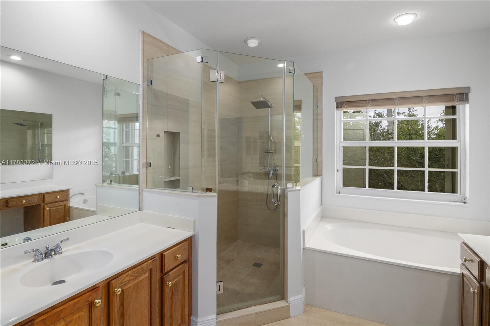 LAKEVIEW WEST - Residential