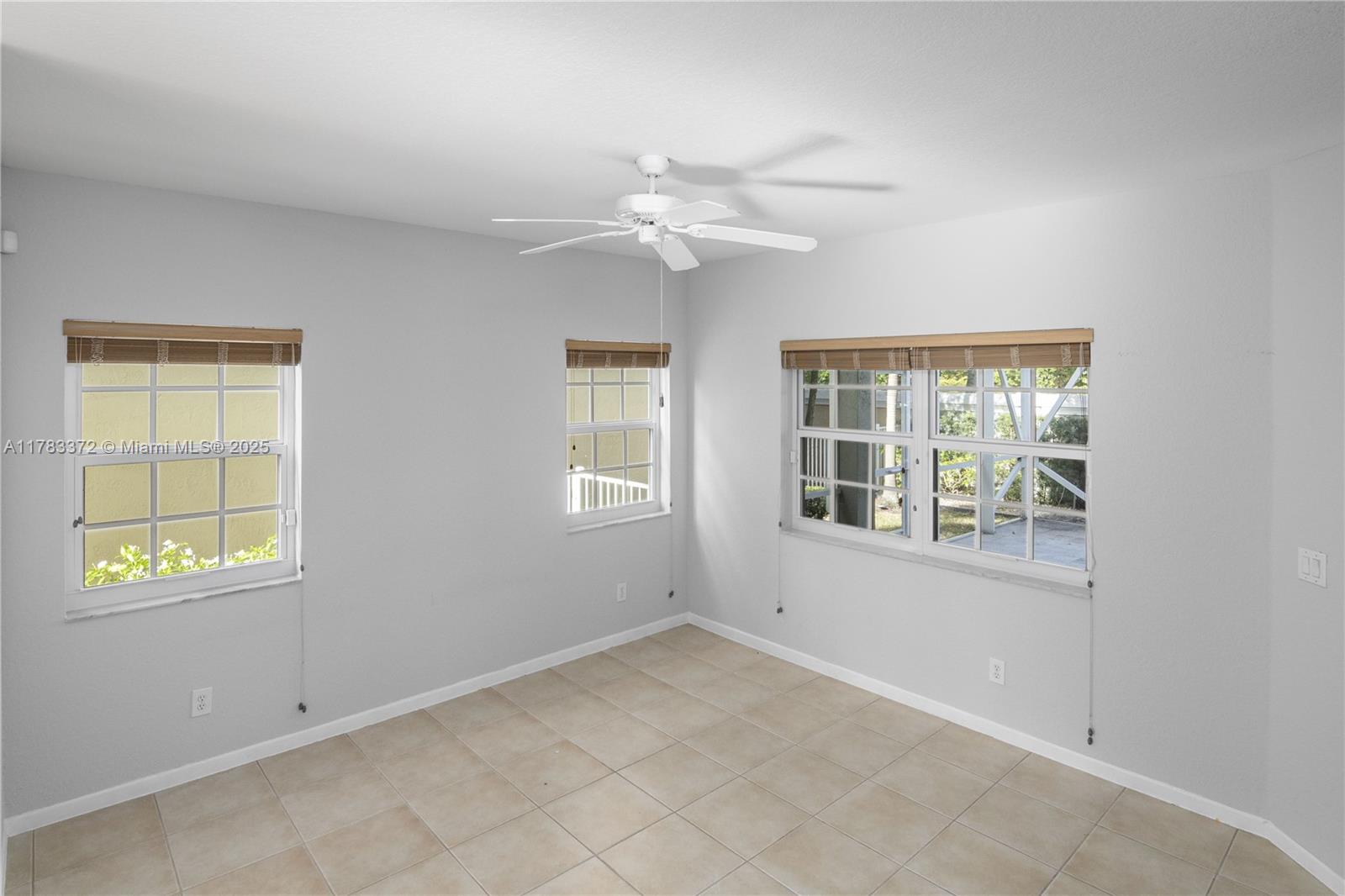 LAKEVIEW WEST - Residential