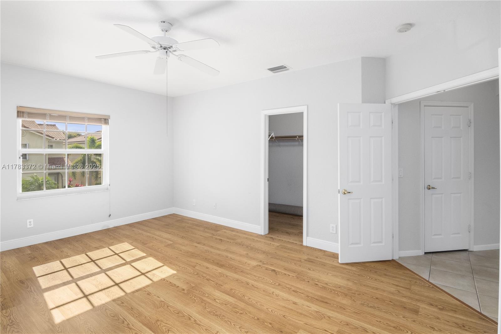 LAKEVIEW WEST - Residential