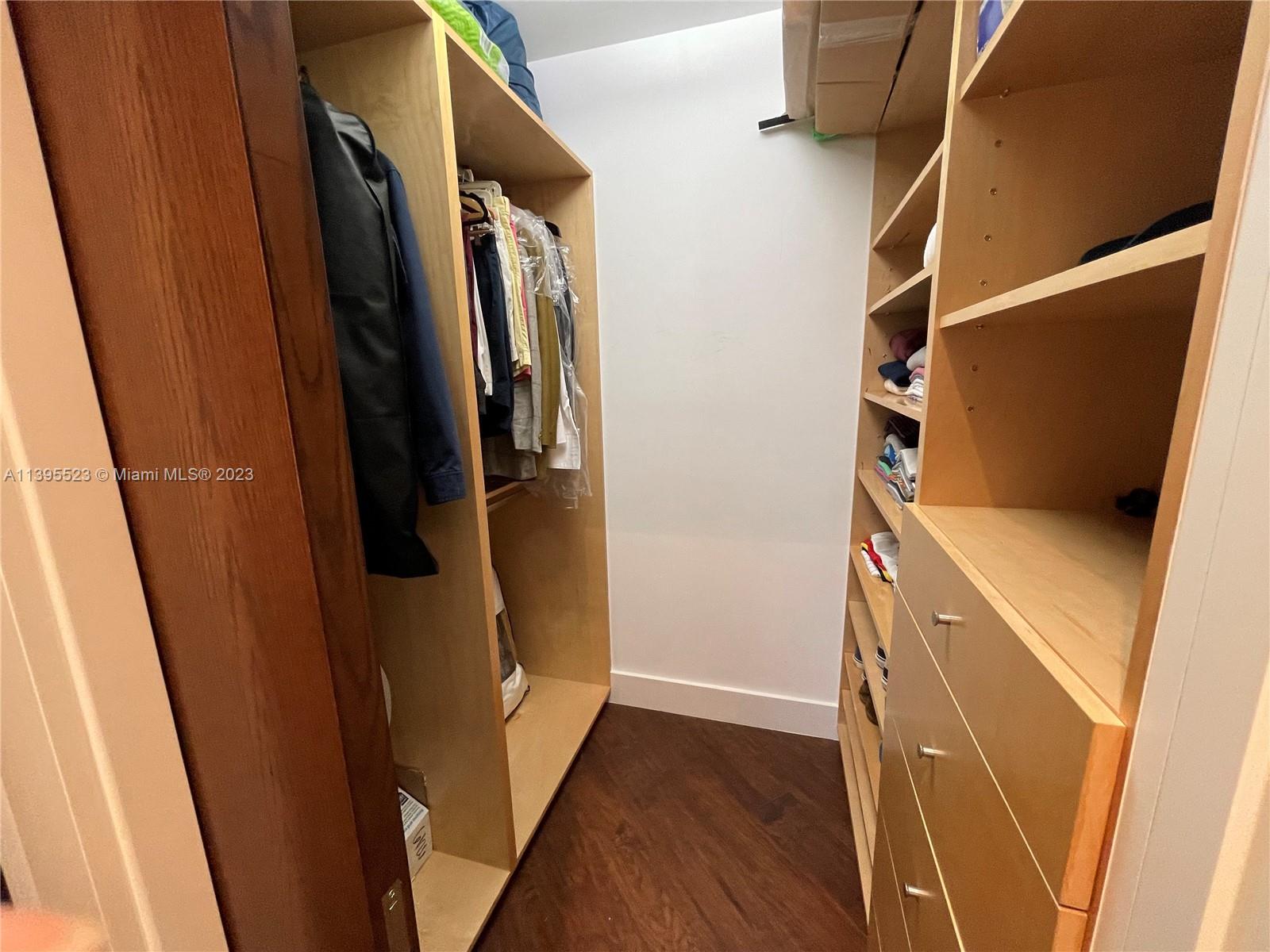 DIPLOMAT GOLF ESTATES - Residential