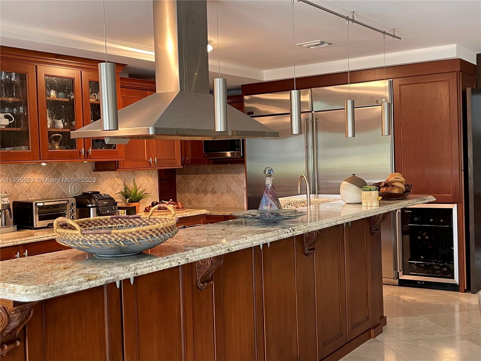 DIPLOMAT GOLF ESTATES - Residential