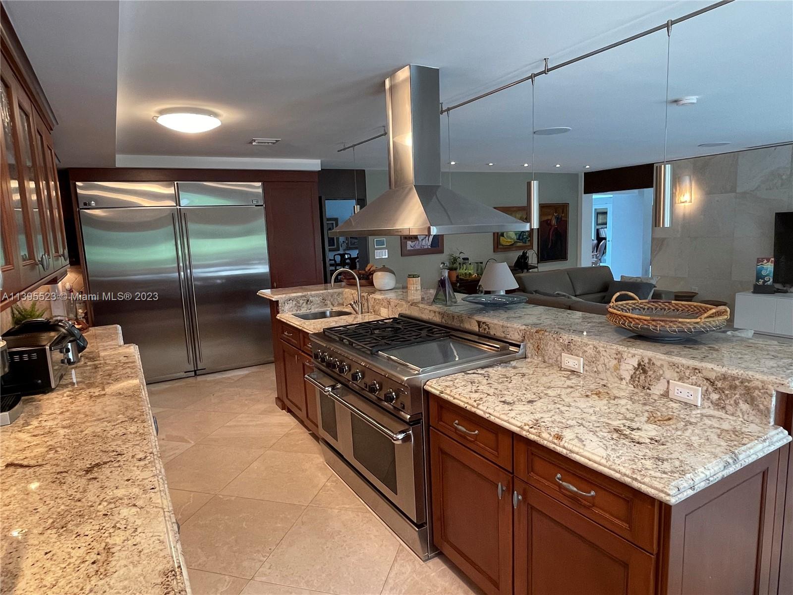 DIPLOMAT GOLF ESTATES - Residential