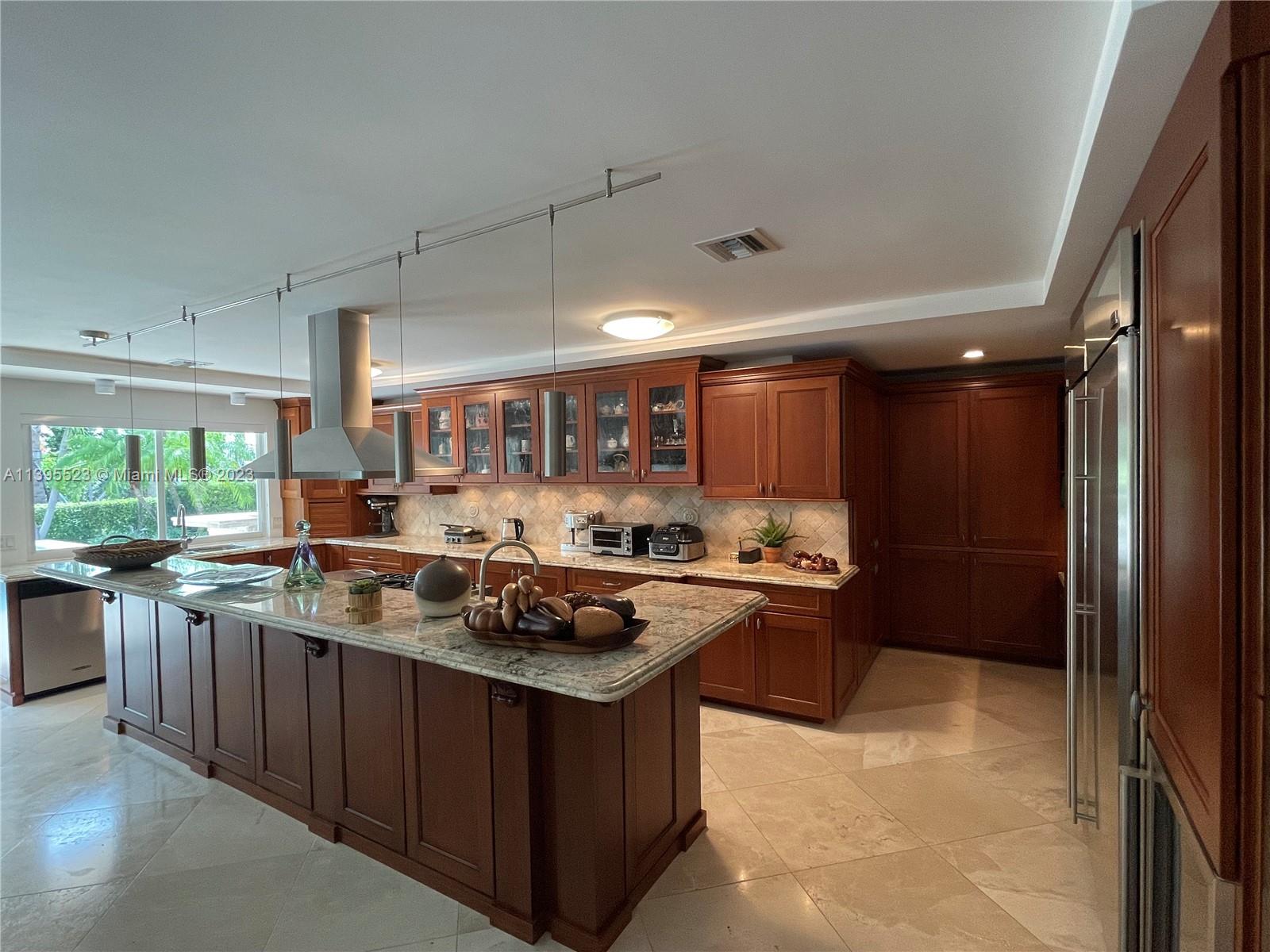 DIPLOMAT GOLF ESTATES - Residential