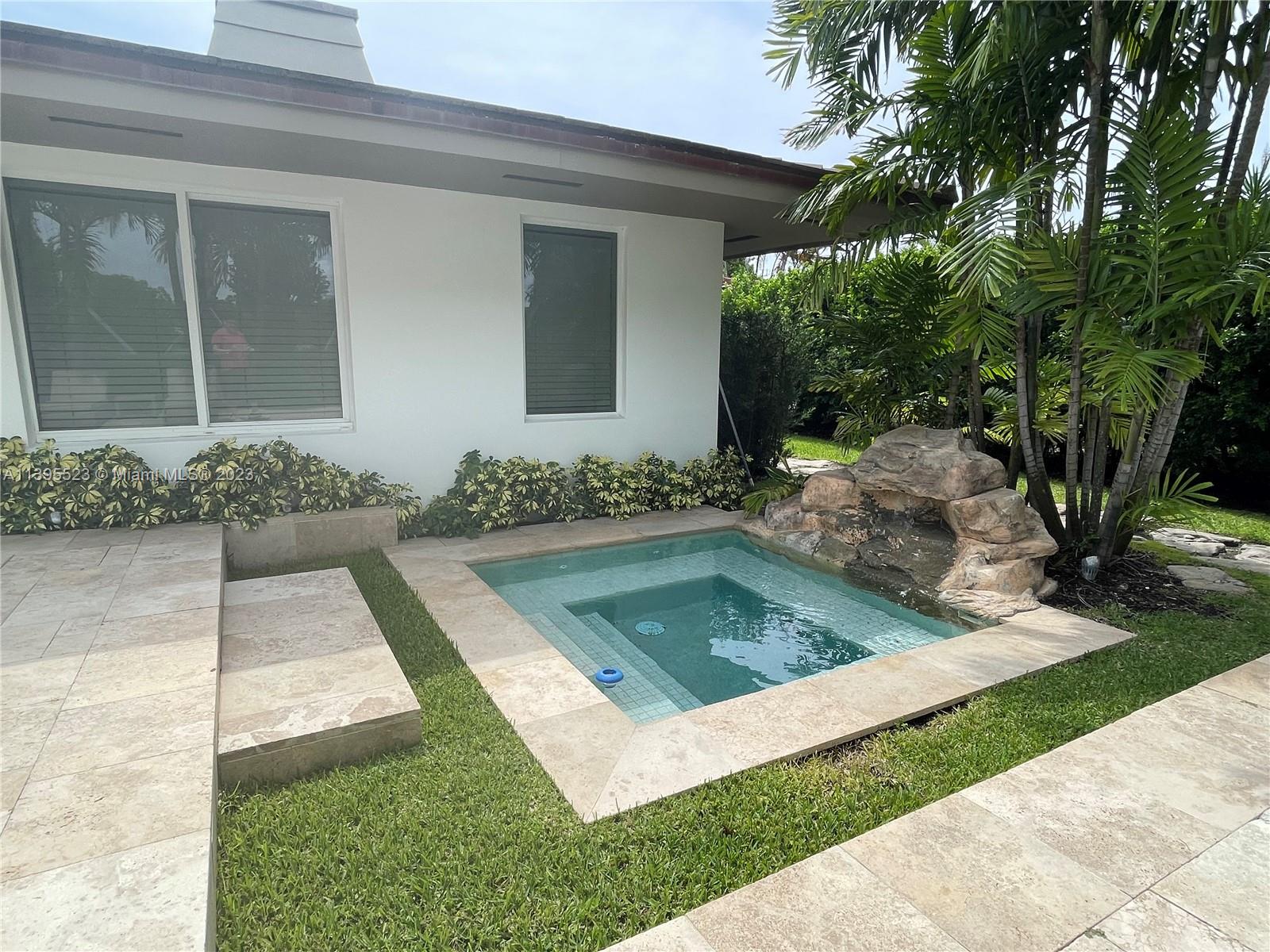 DIPLOMAT GOLF ESTATES - Residential