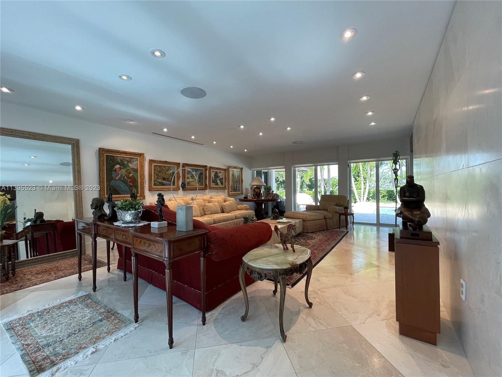 DIPLOMAT GOLF ESTATES - Residential