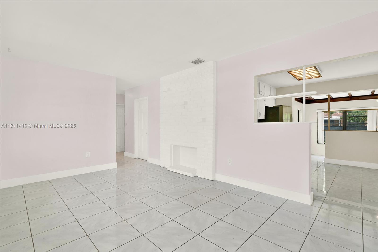 7772 SW 35th Ter