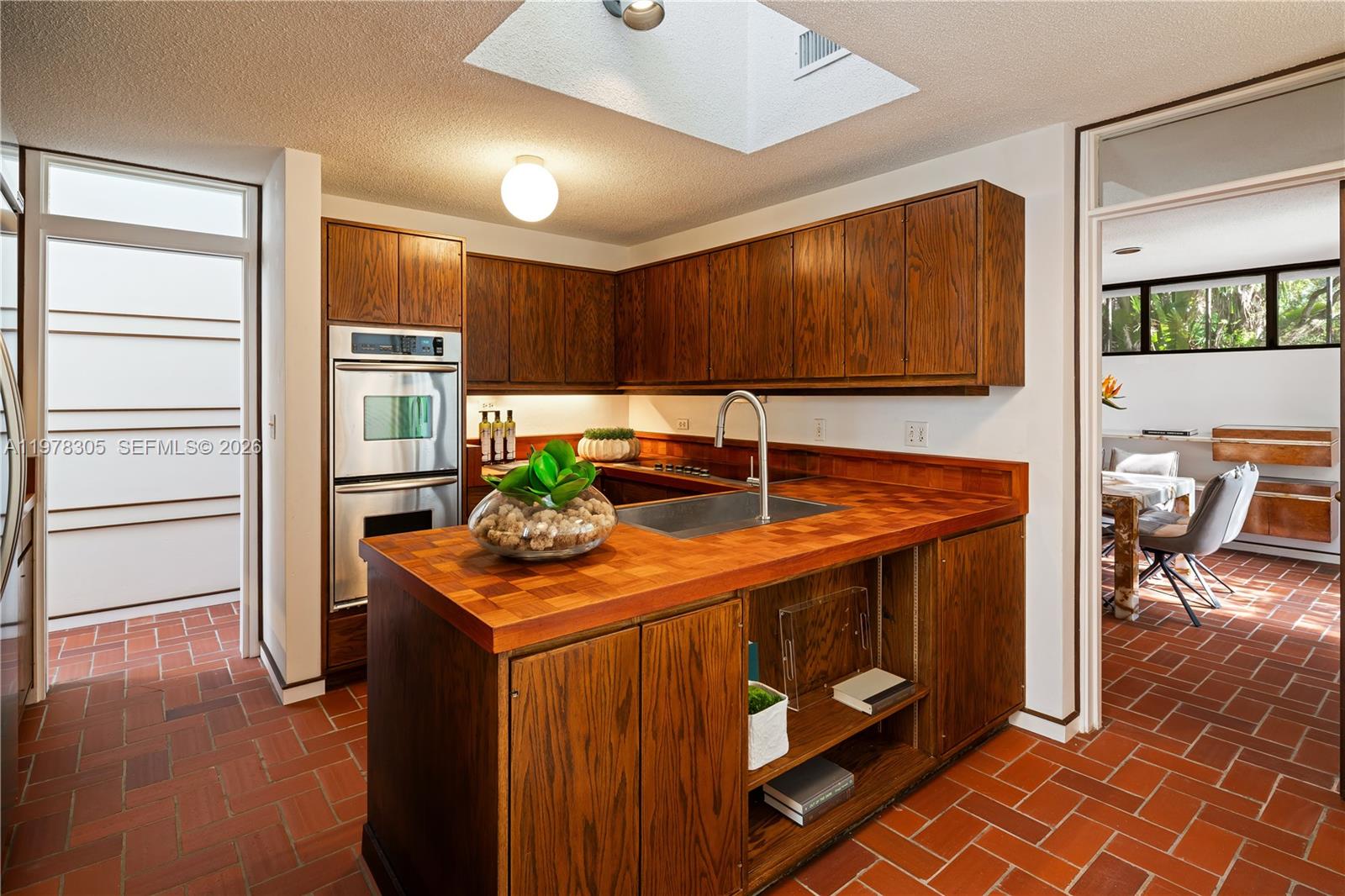 DEVONWOOD - Residential