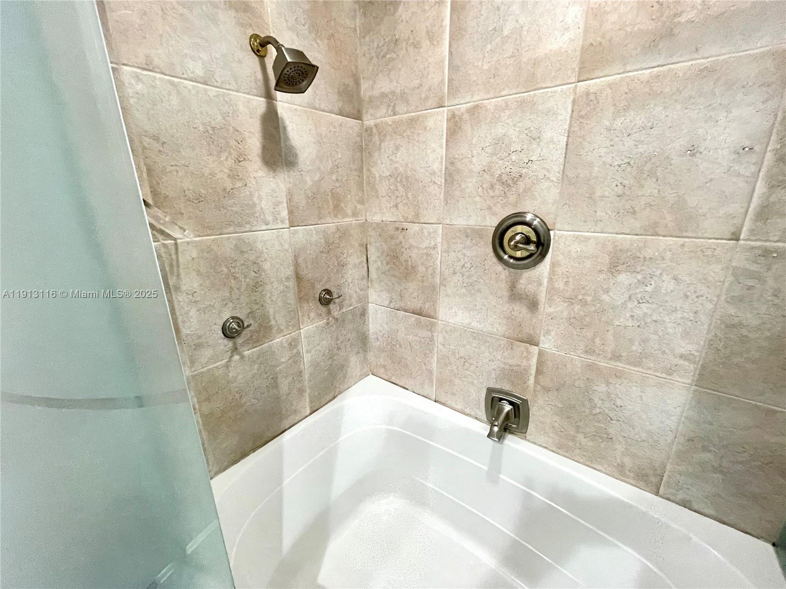 MAPLEWOOD - Residential Lease