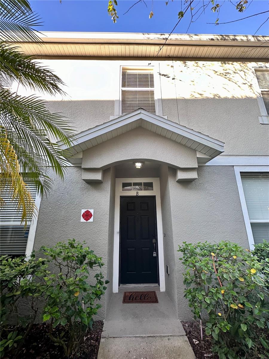 CARTER GLEN CONDOMINIUM - Residential