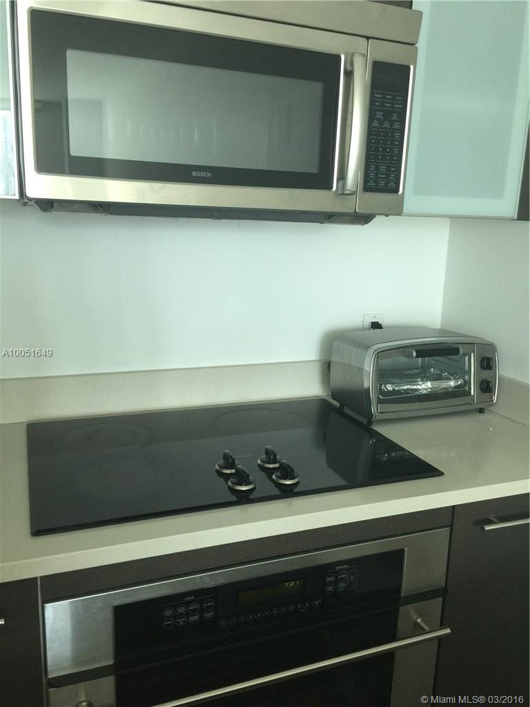 500 Brickell West Condo - Residential Lease