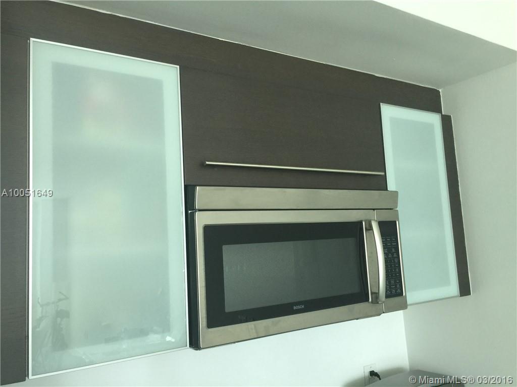 500 Brickell West Condo - Residential Lease