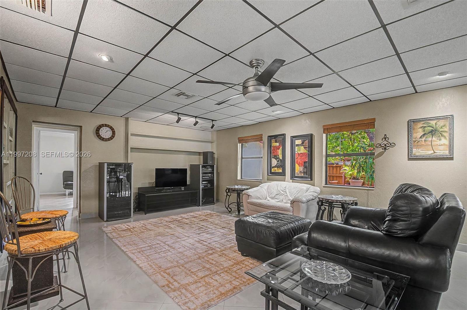 KENDALE LAKES SEC TWO - Residential