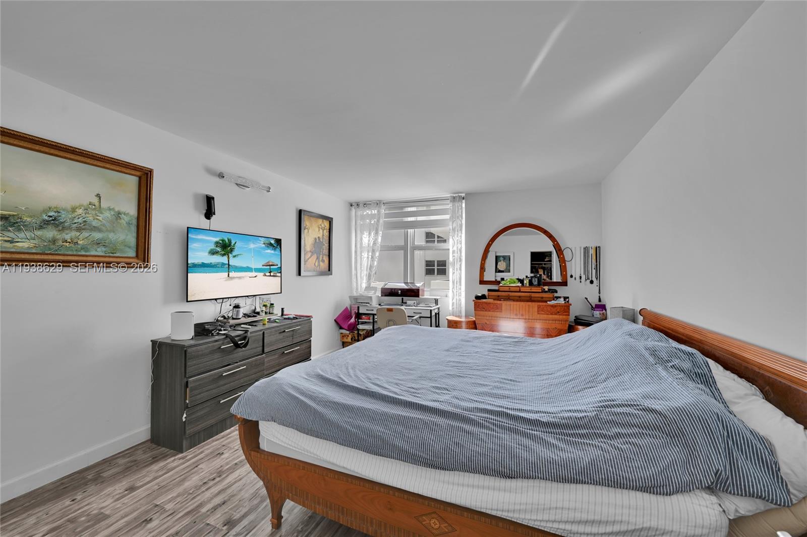 PARKER PLAZA CONDO ESTATE - Residential