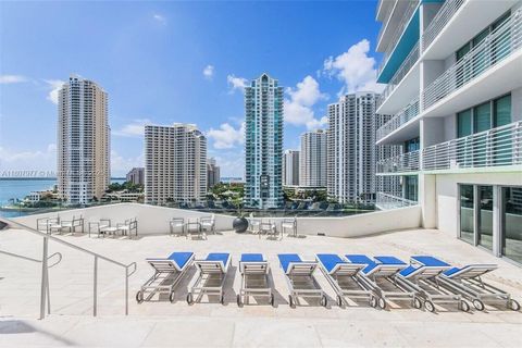 325 S Biscayne Blvd 1521 Miami FL 33131