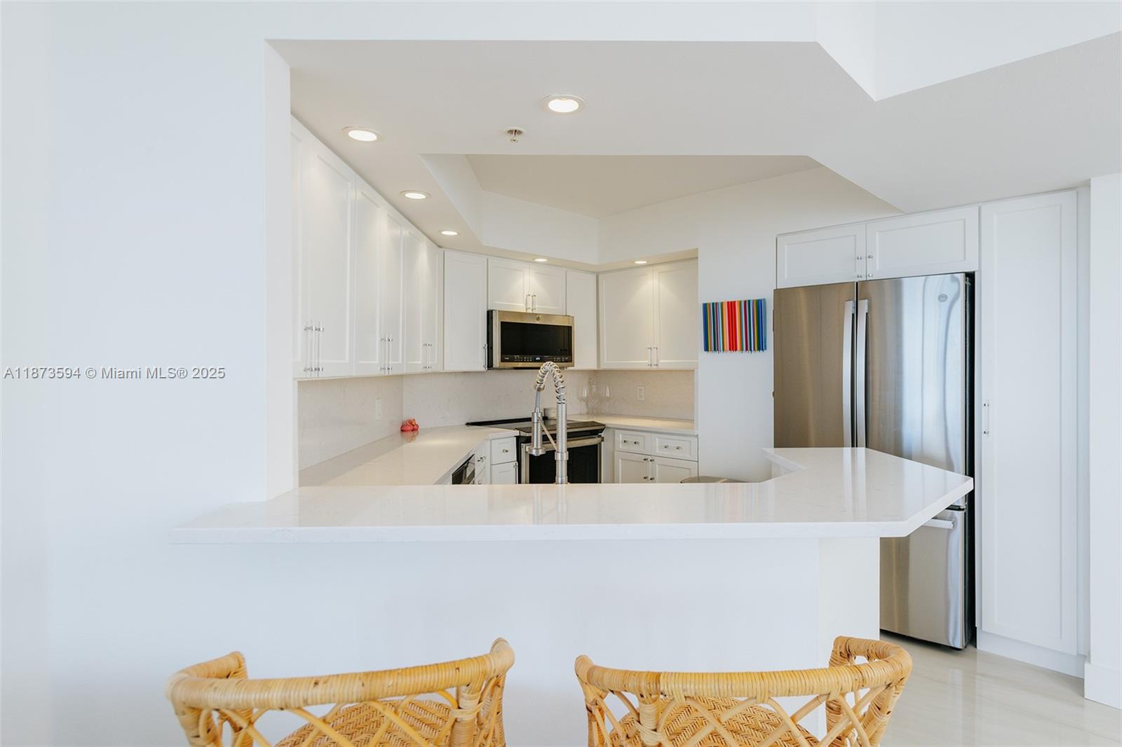 SUNSET HARBOUR SOUTH COND - Residential