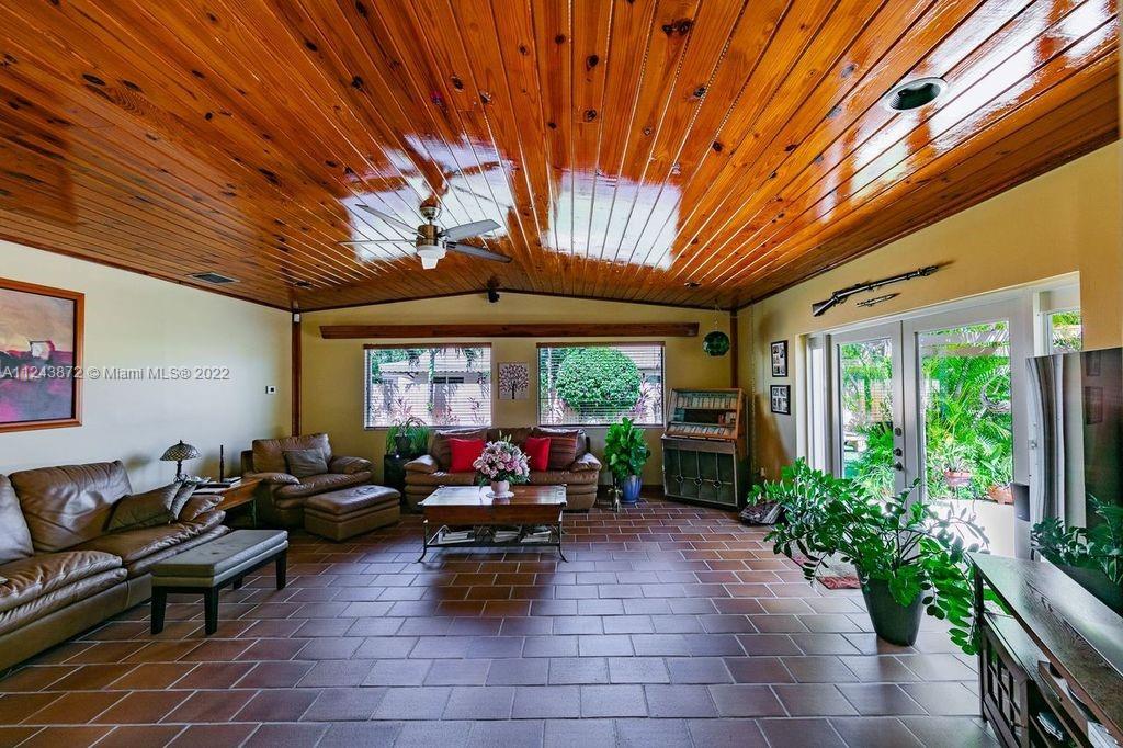 BENT TREE WEST - Residential