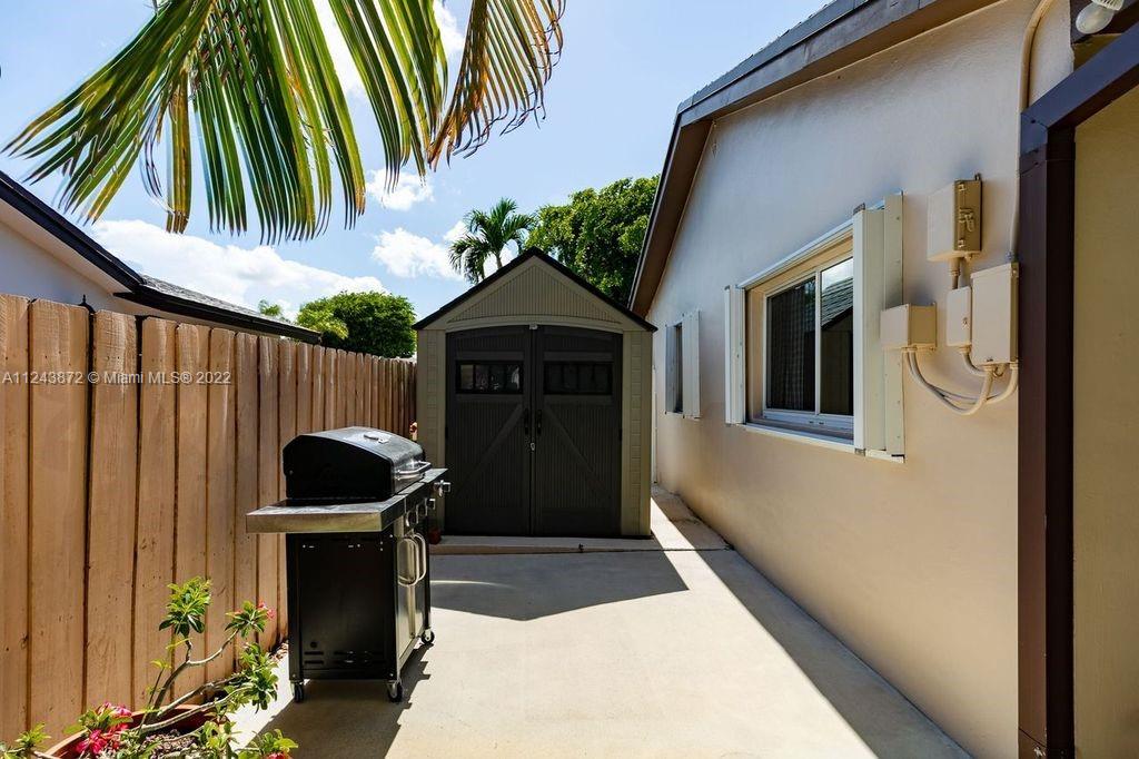 BENT TREE WEST - Residential