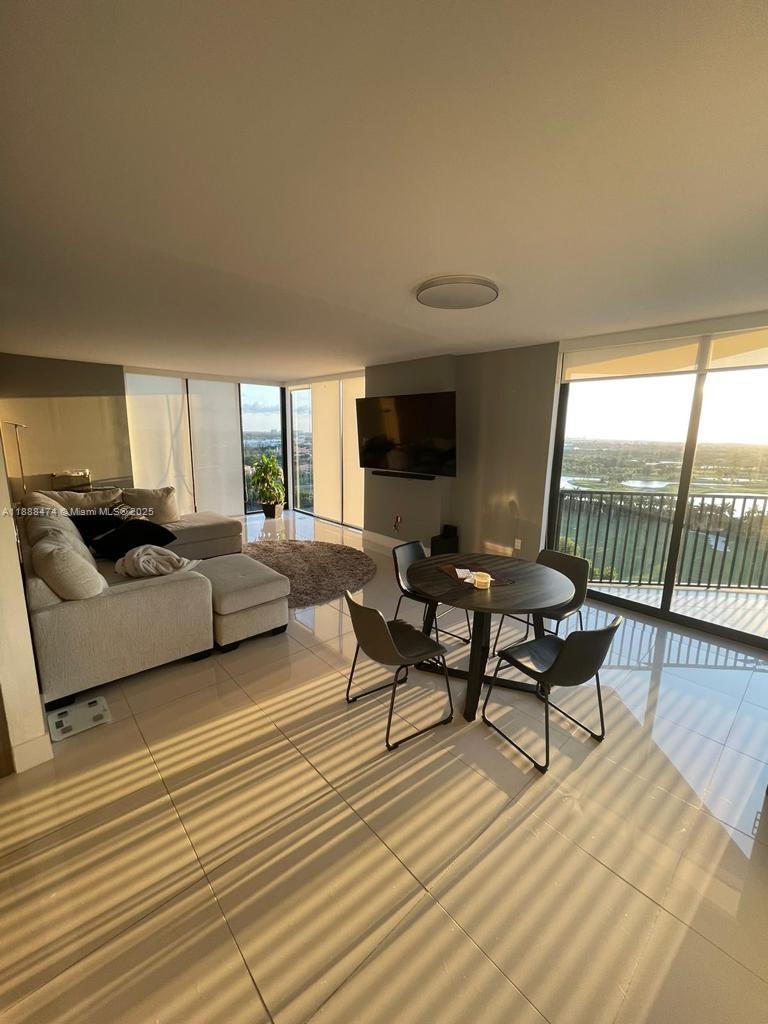 5252 PASEO CONDO - Residential