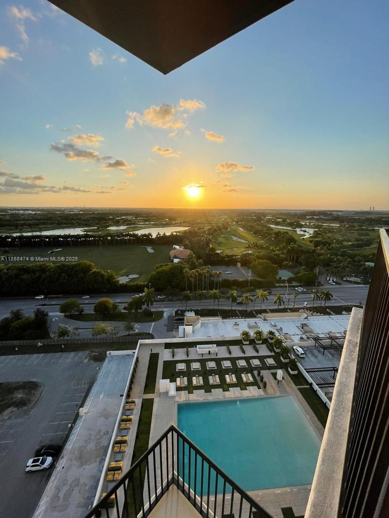 5252 PASEO CONDO - Residential