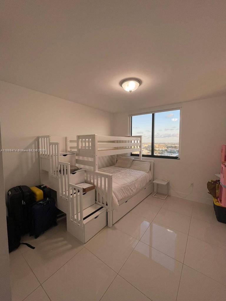 5252 PASEO CONDO - Residential