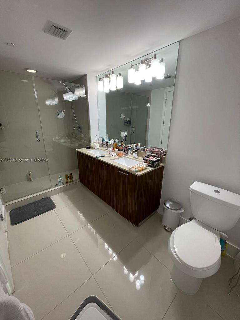 5252 PASEO CONDO - Residential