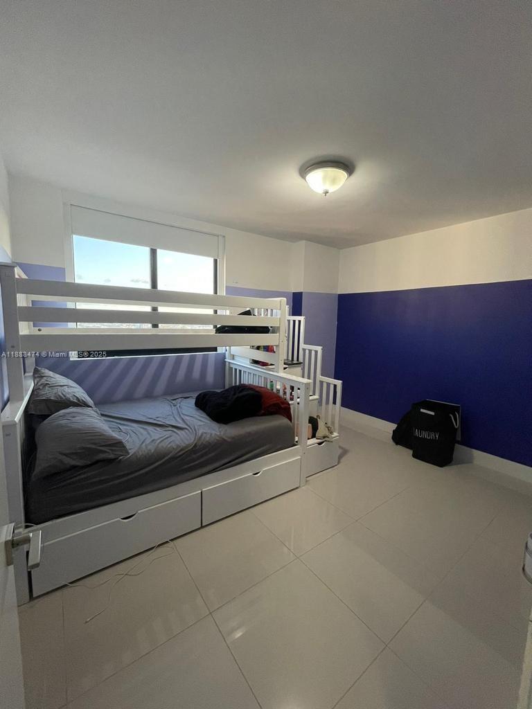 5252 PASEO CONDO - Residential