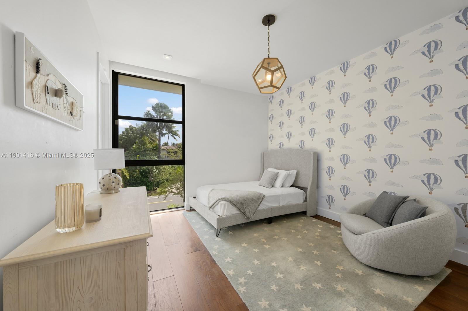 NAUTILUS EXTENSION 5TH - Residential