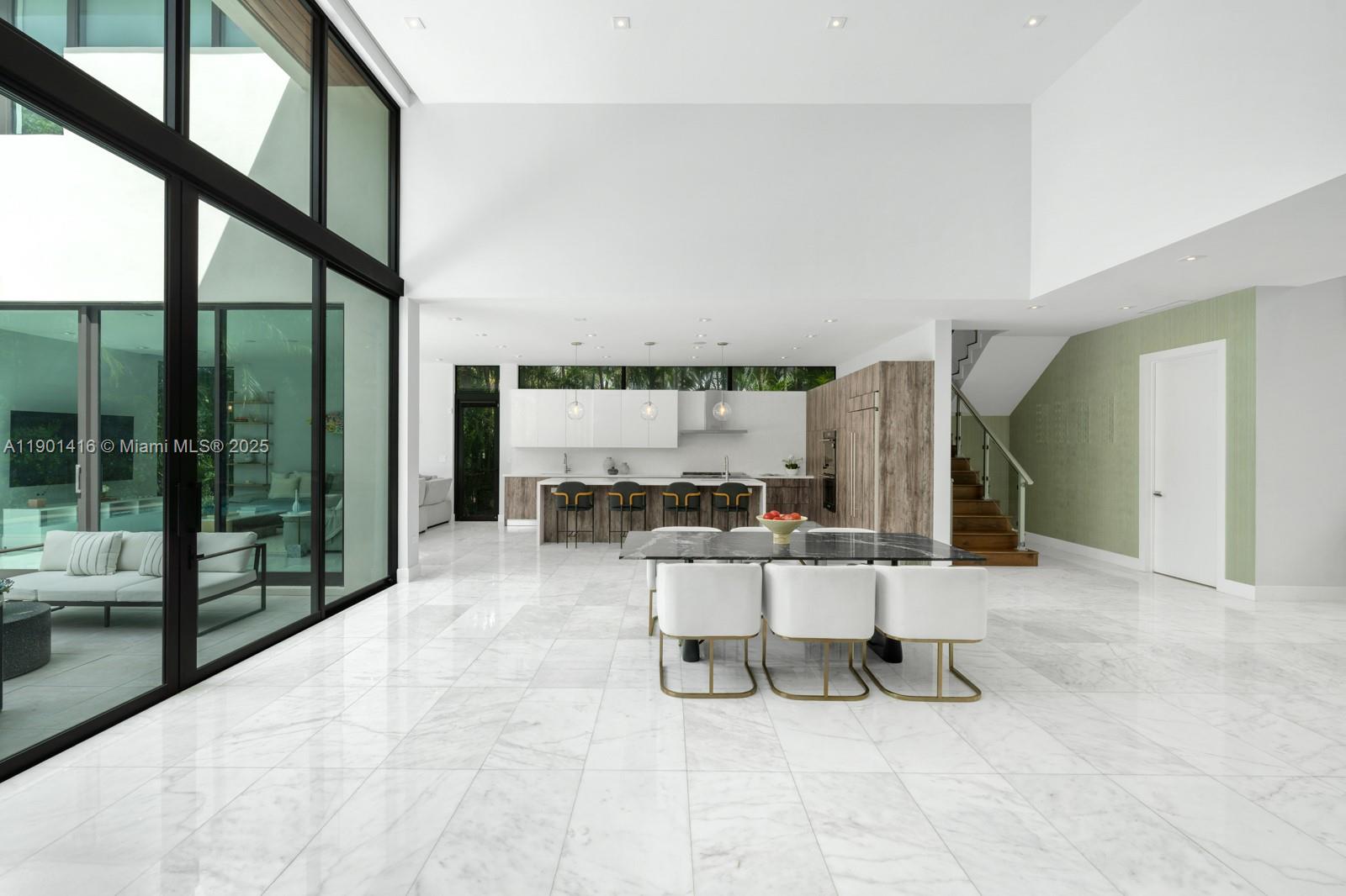 NAUTILUS EXTENSION 5TH - Residential