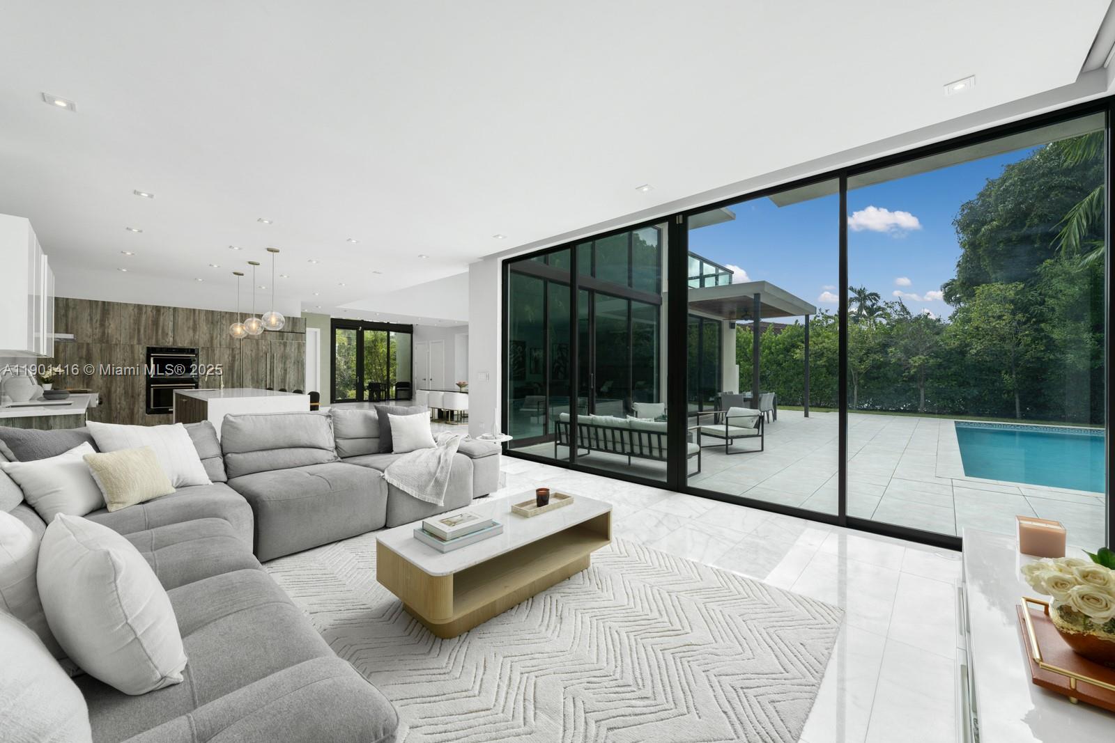 NAUTILUS EXTENSION 5TH - Residential