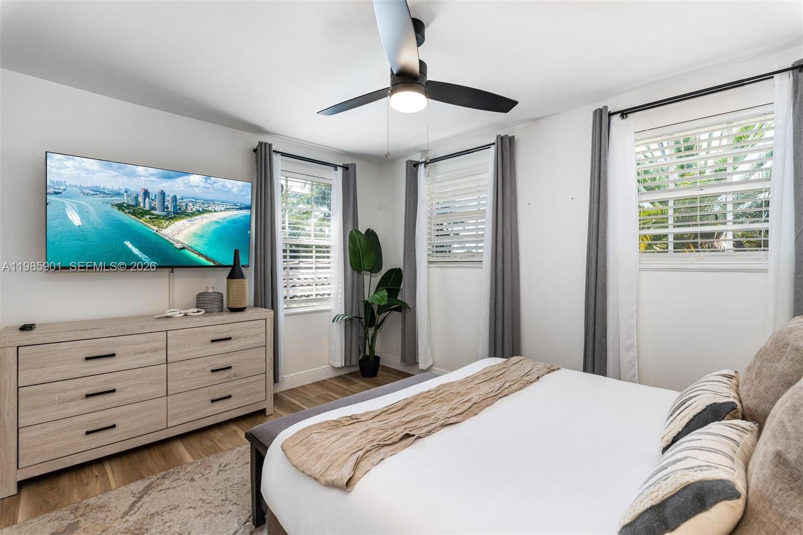 PALM BEACH FARMS - Residential