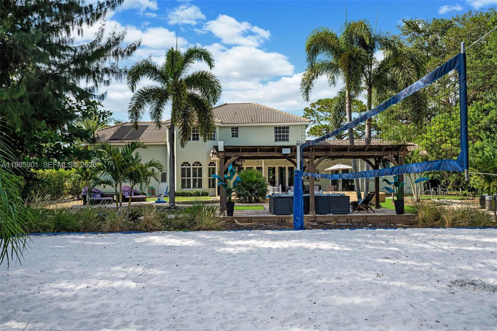 PALM BEACH FARMS - Residential