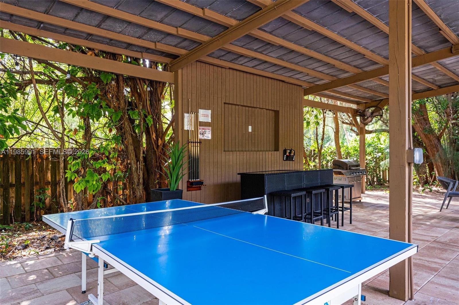 PALM BEACH FARMS - Residential