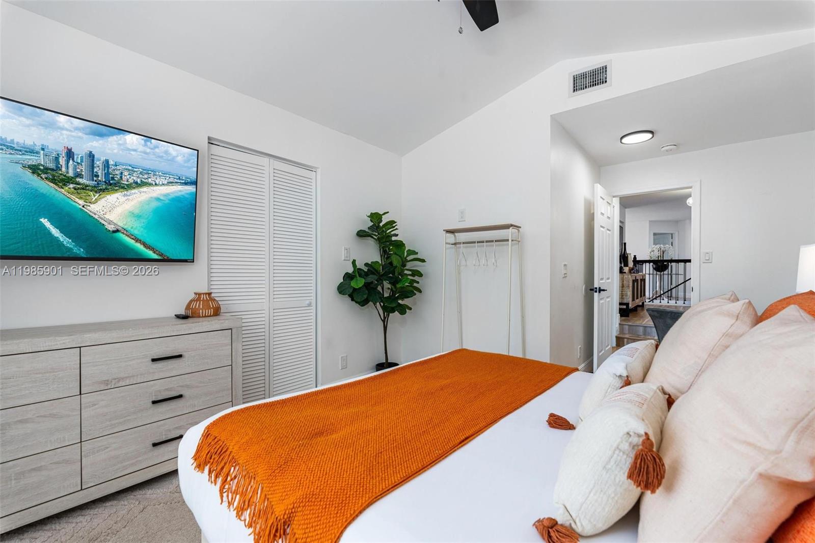 PALM BEACH FARMS - Residential