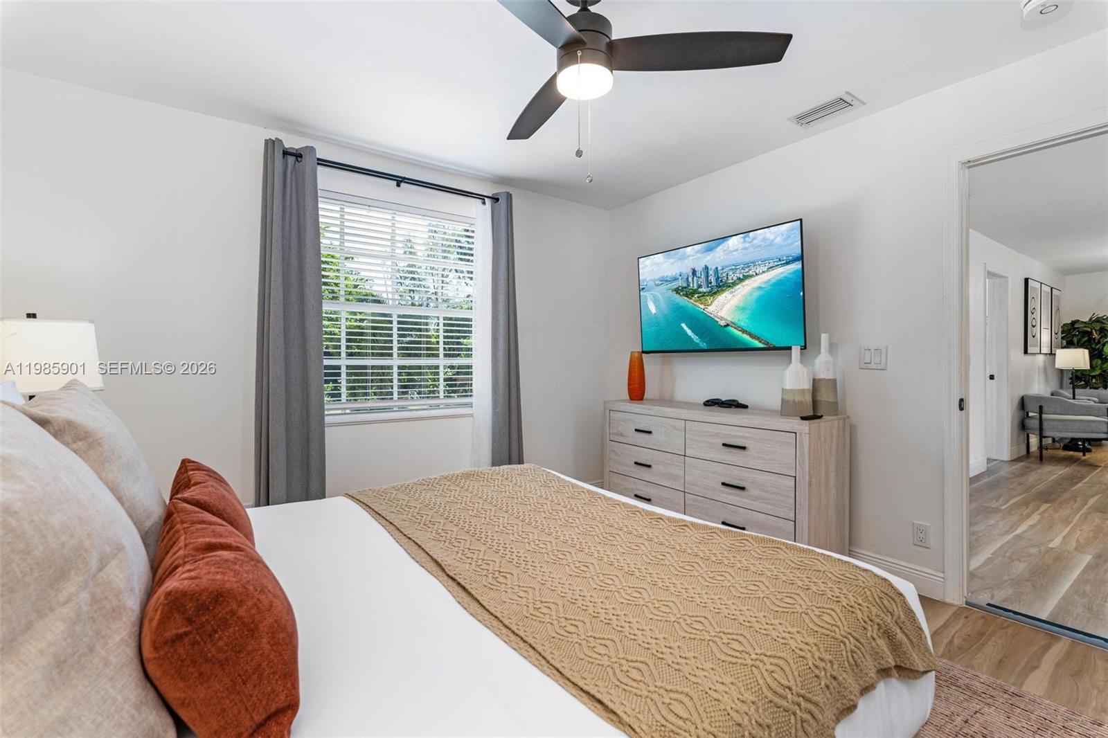 PALM BEACH FARMS - Residential