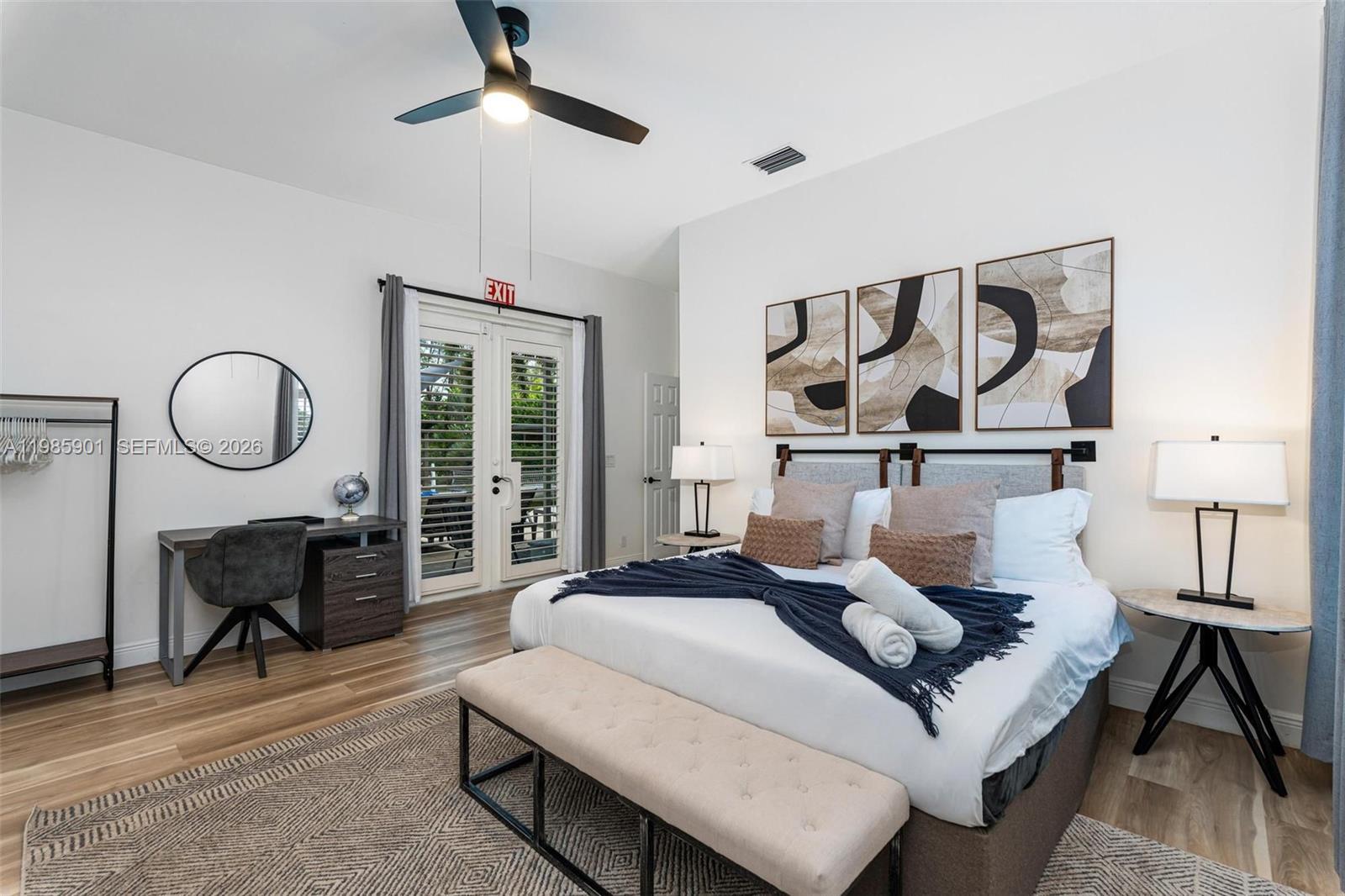 PALM BEACH FARMS - Residential