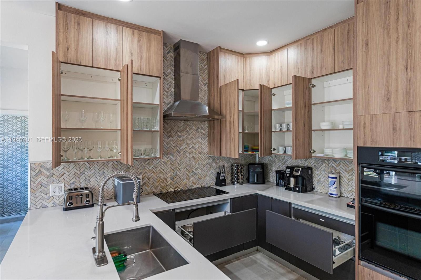 PALM BEACH FARMS - Residential