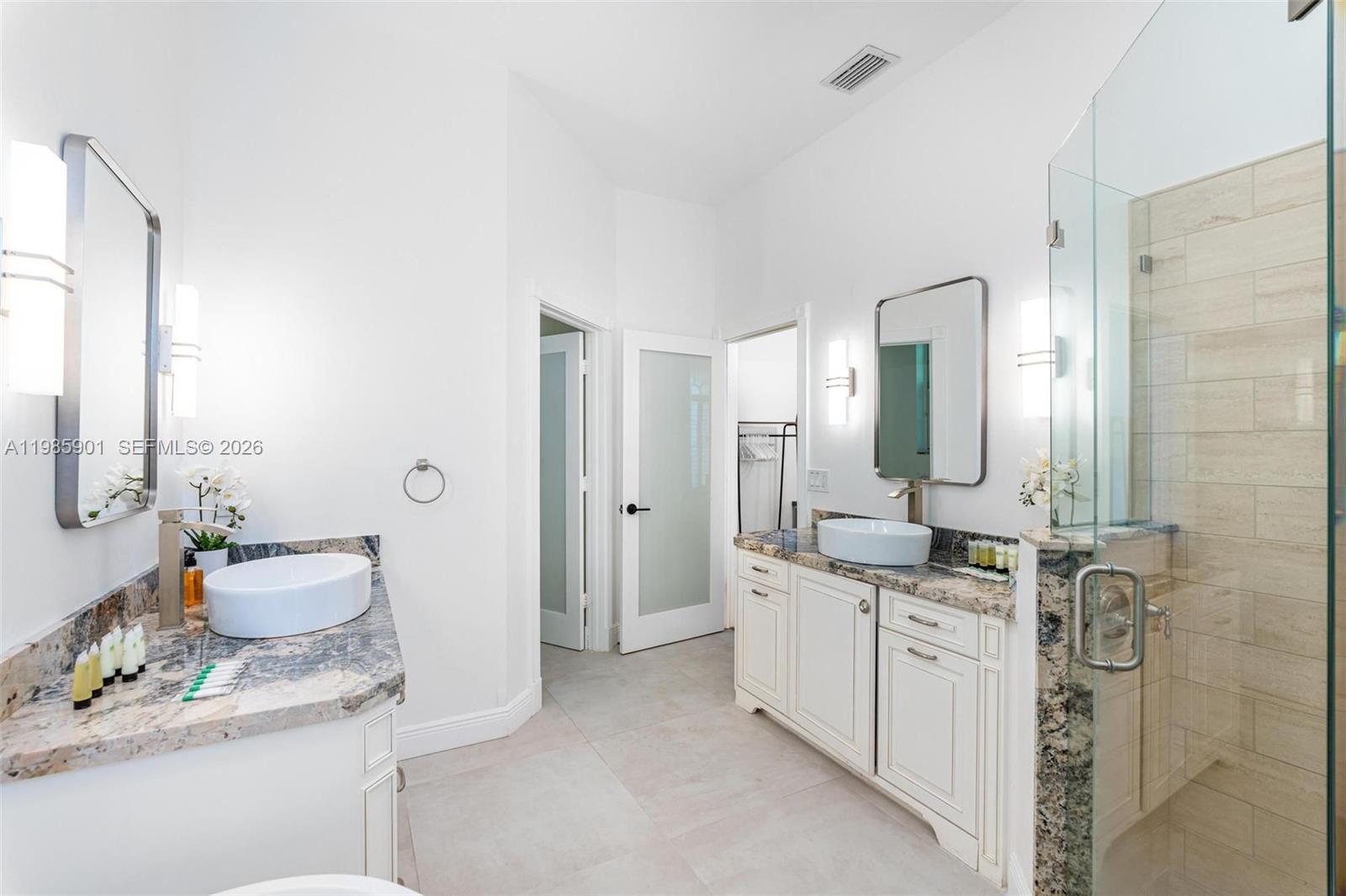 PALM BEACH FARMS - Residential