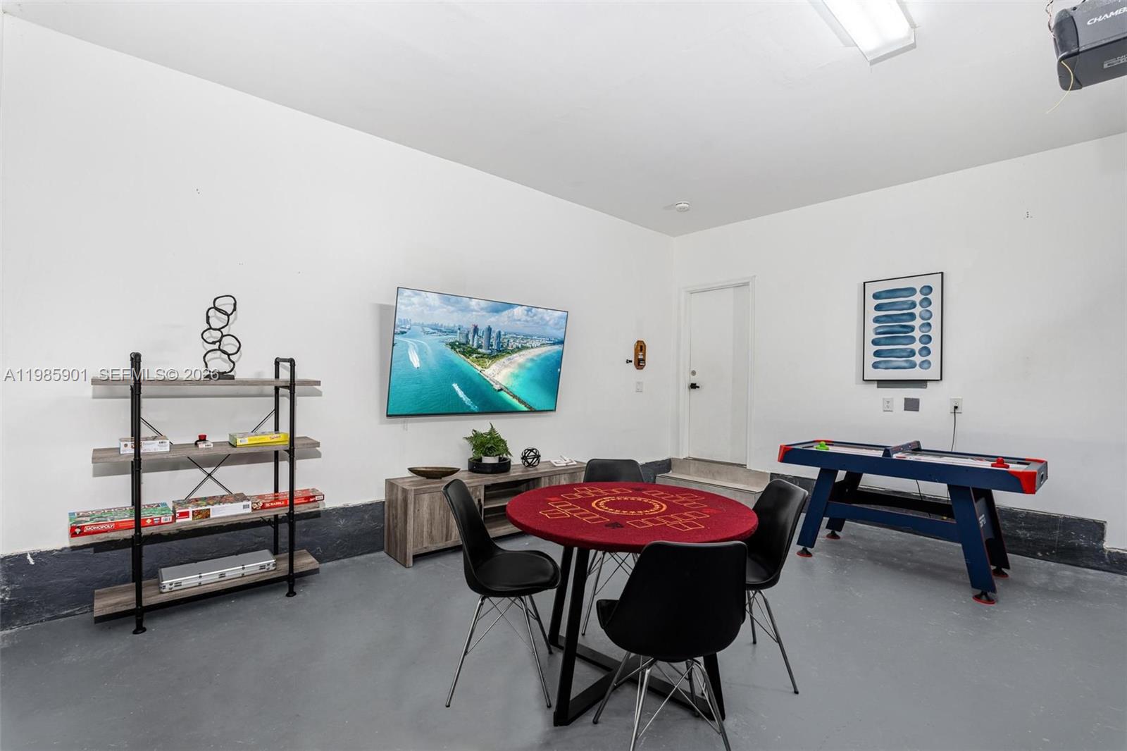 PALM BEACH FARMS - Residential