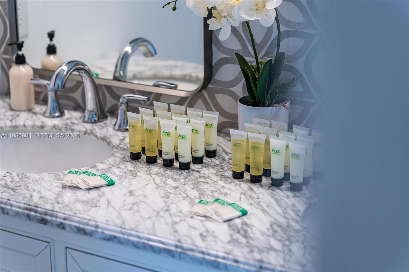 PALM BEACH FARMS - Residential