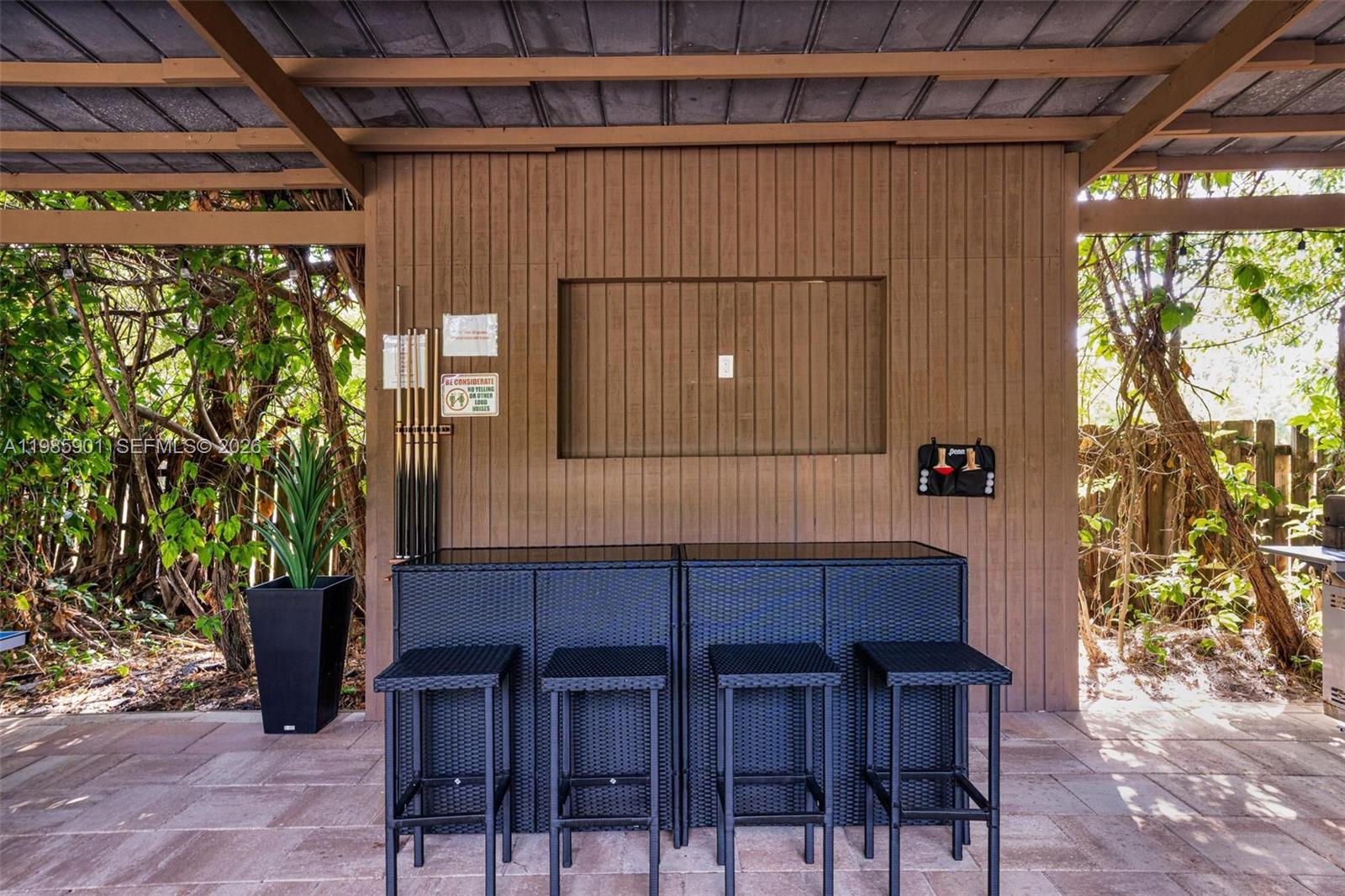 PALM BEACH FARMS - Residential