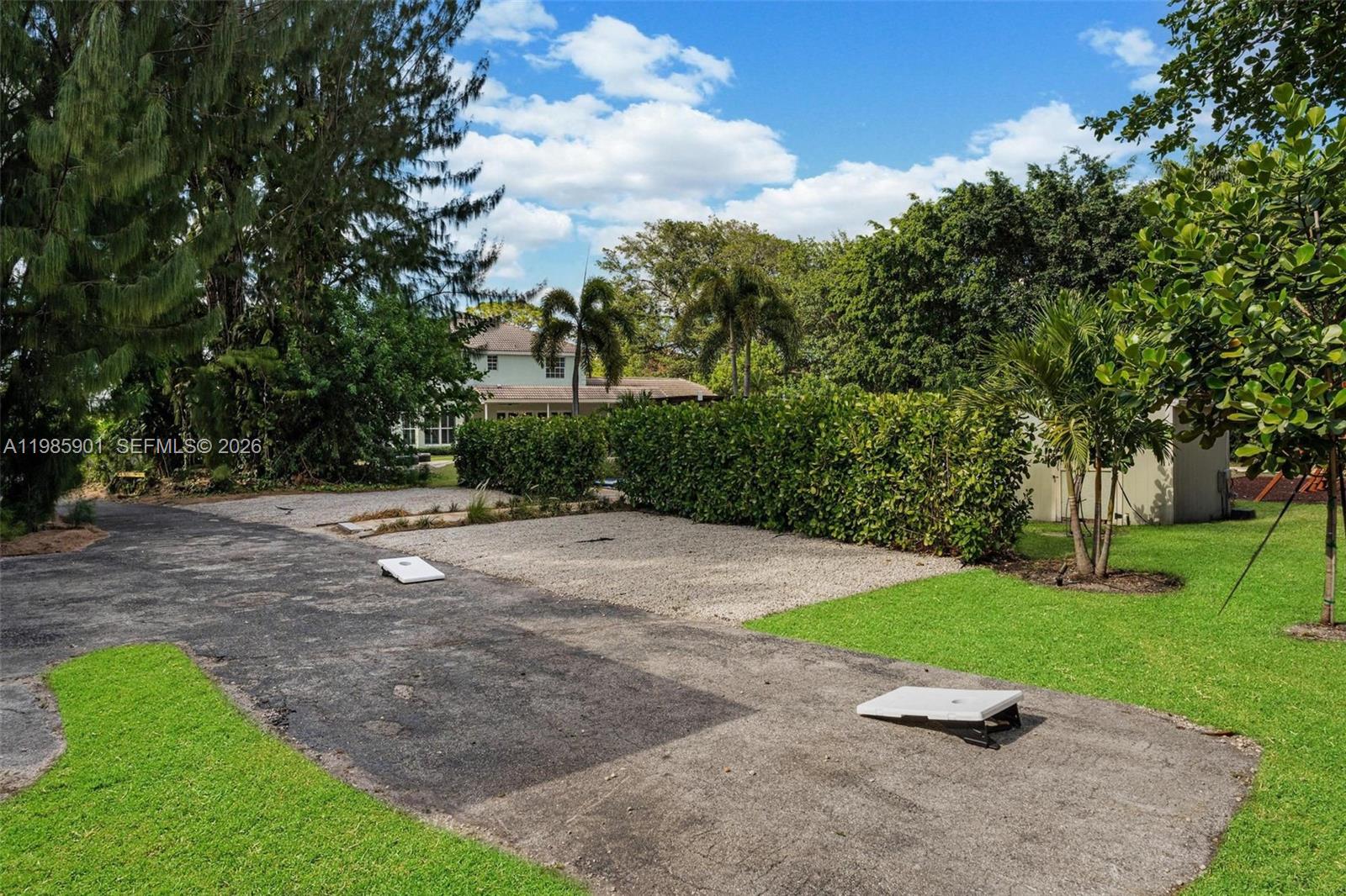 PALM BEACH FARMS - Residential