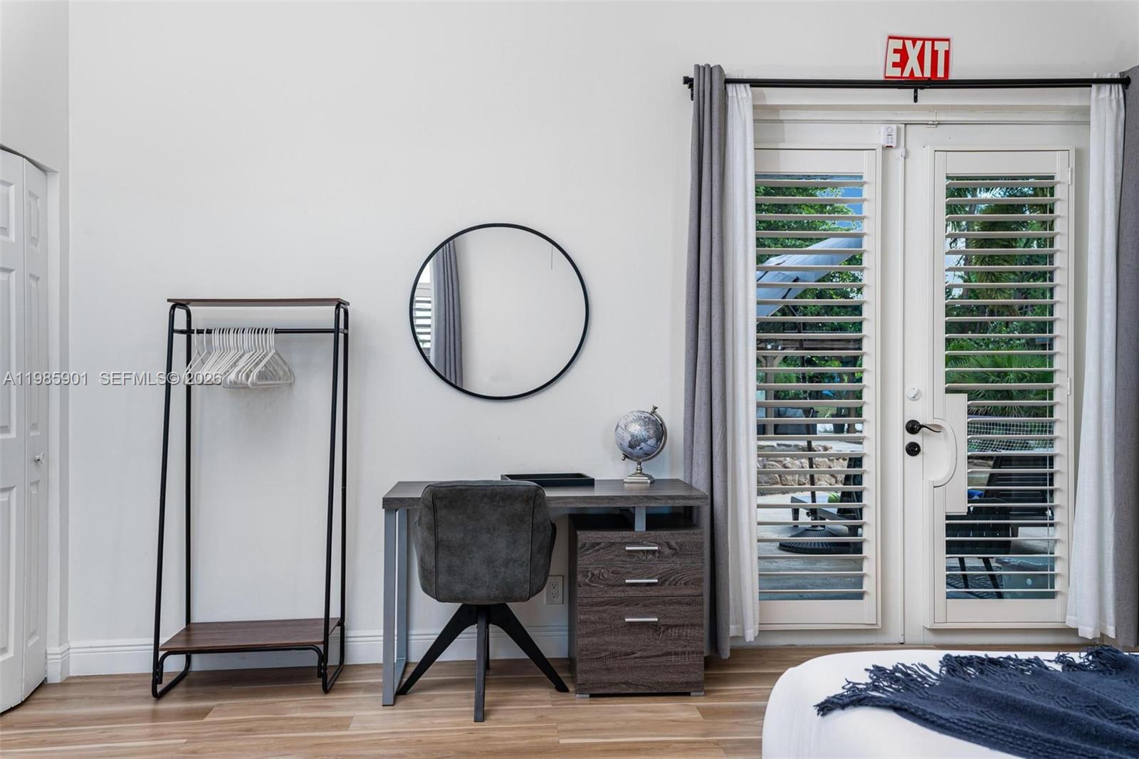 PALM BEACH FARMS - Residential