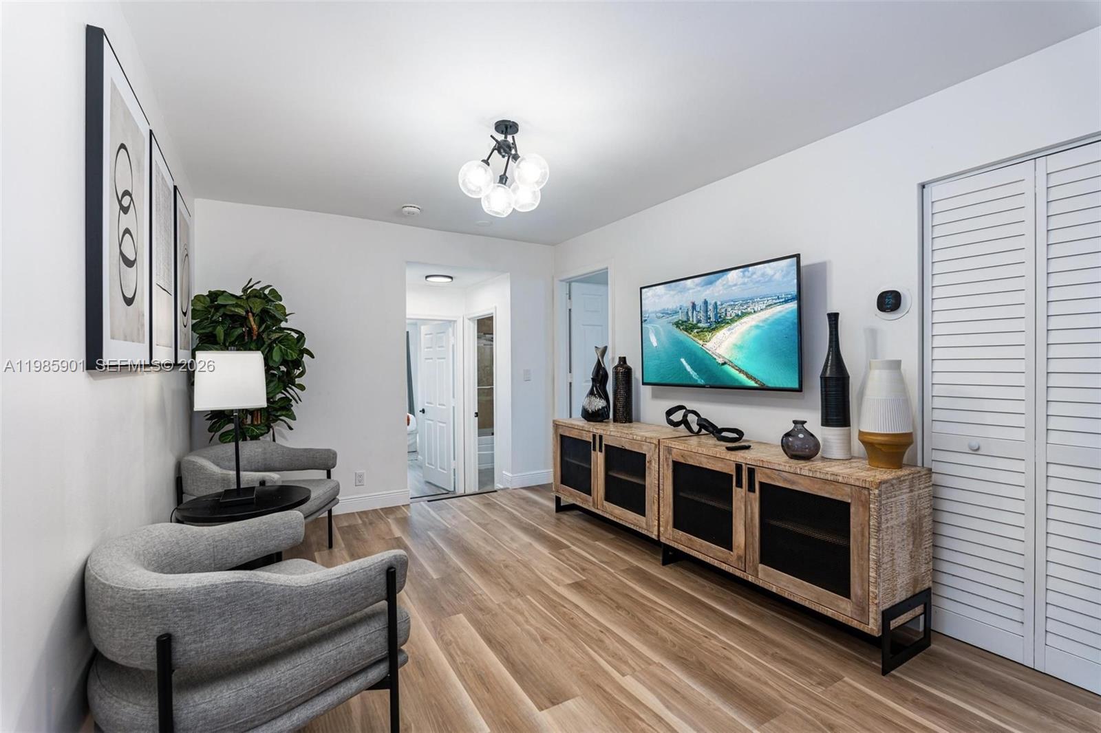 PALM BEACH FARMS - Residential