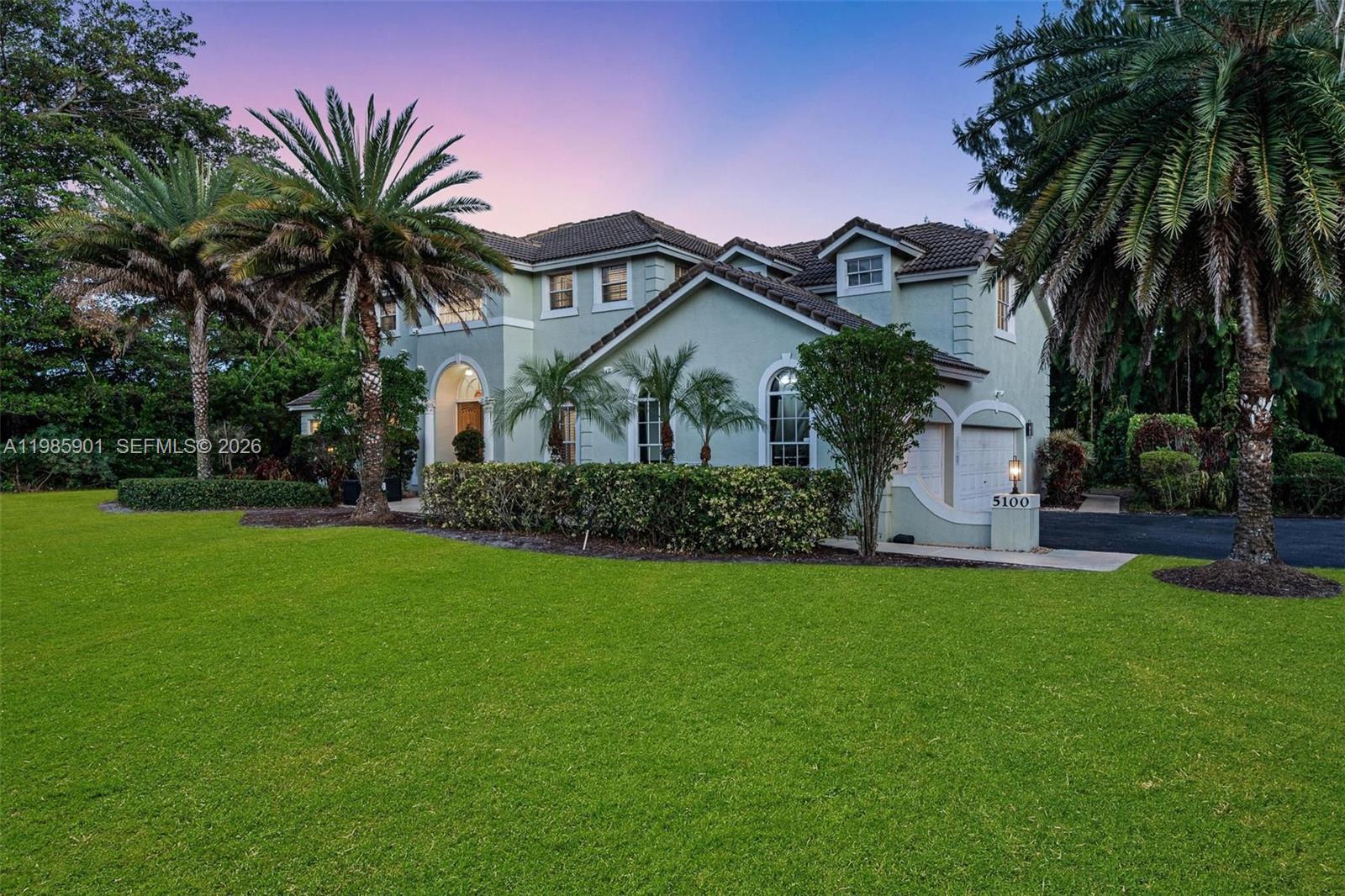 PALM BEACH FARMS - Residential